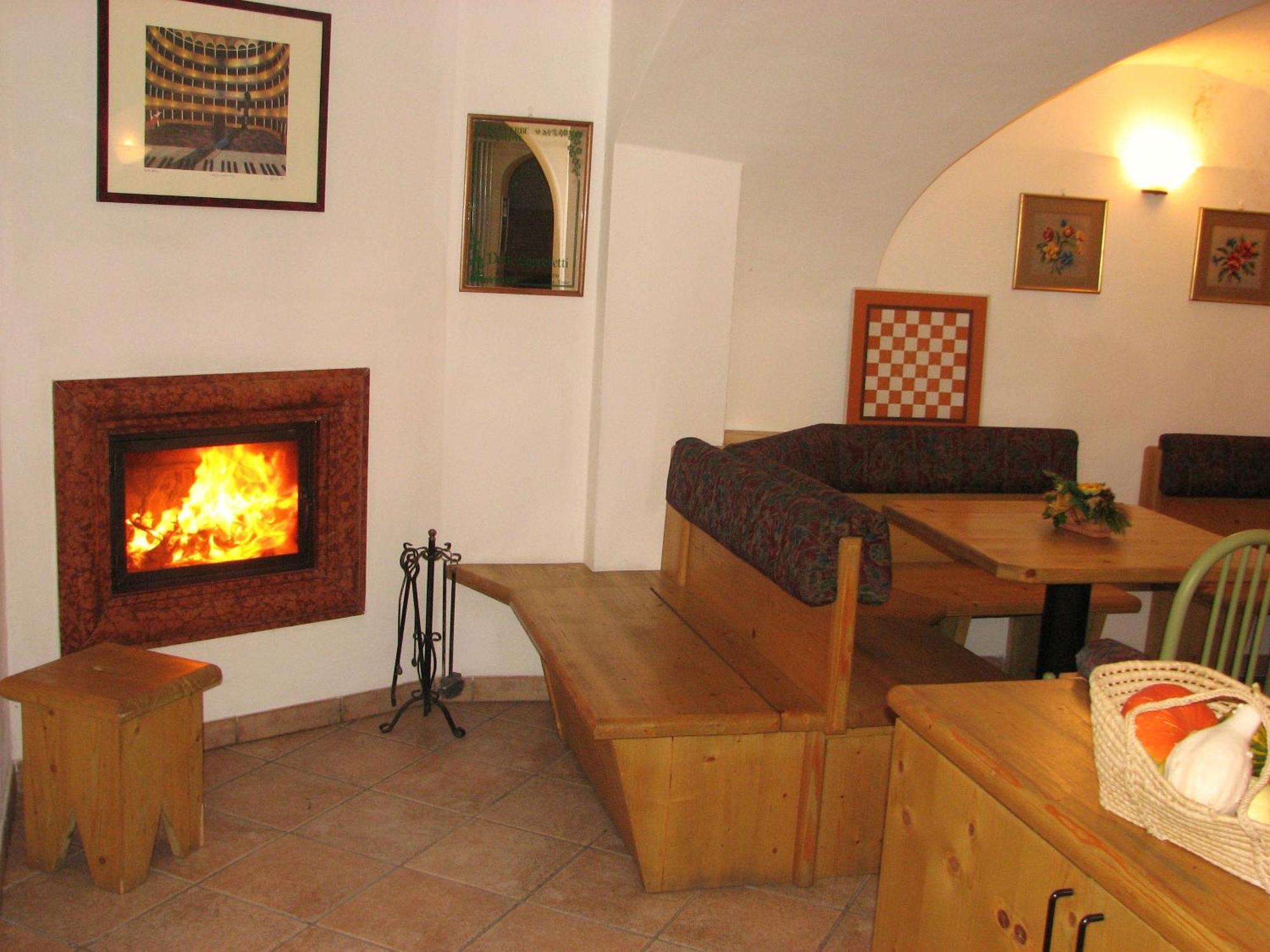 Albergo Neni Brentonico Esterno foto