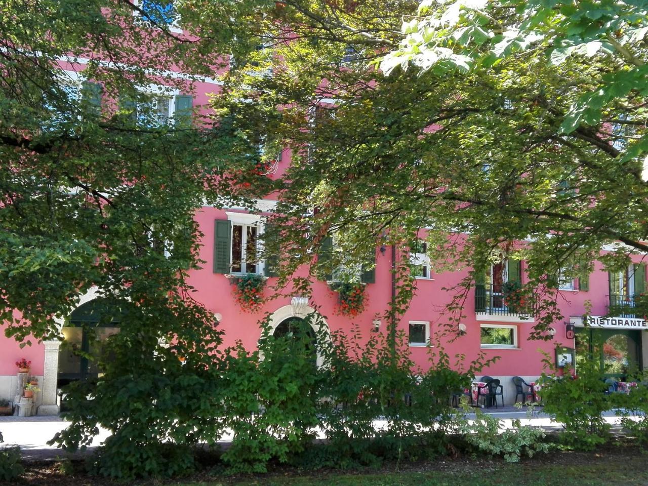 Albergo Neni Brentonico Esterno foto
